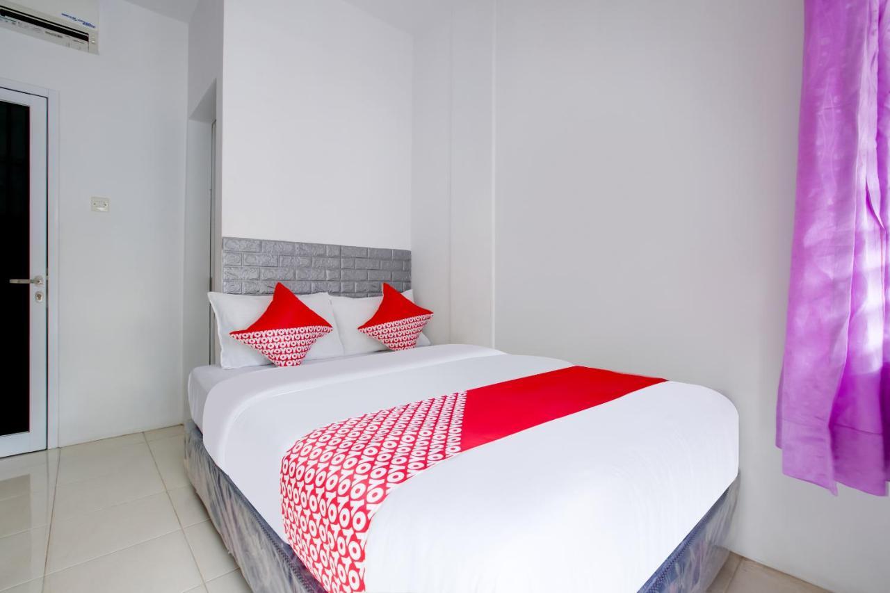Oyo 3279 Joy Residence Samarinda Bagian luar foto